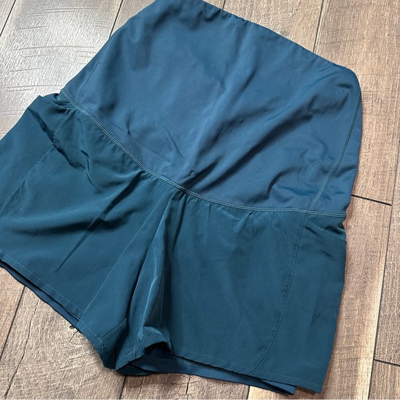 Senita Athletics Maternity Shorts - Picture 2 of 7
